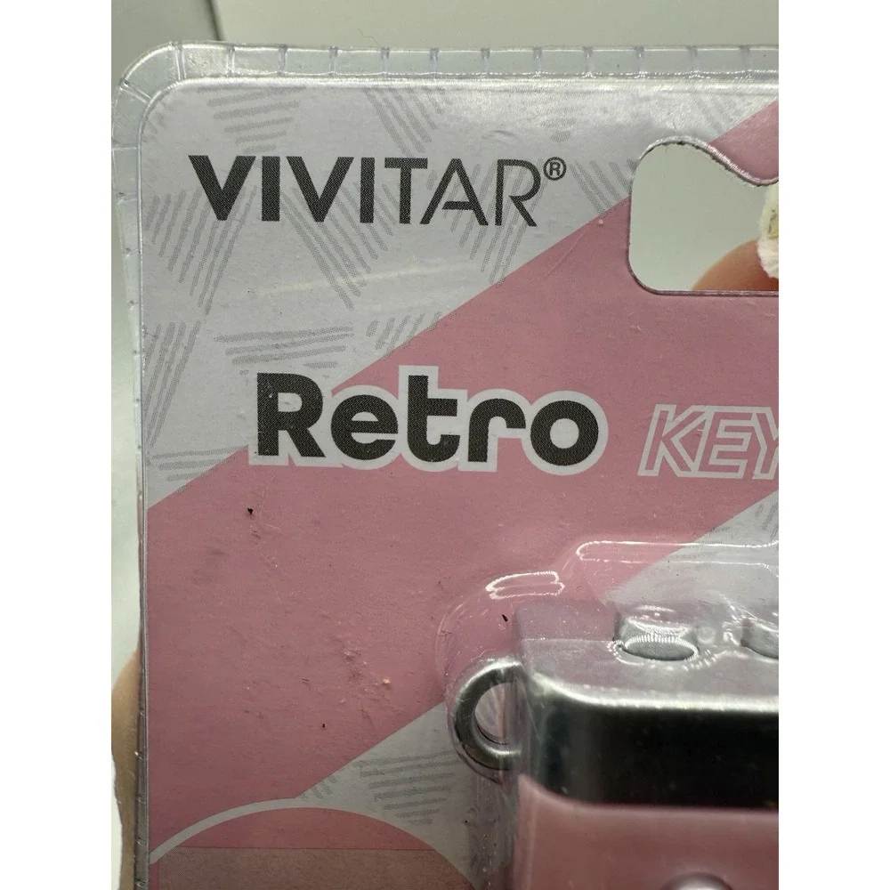 🔥Vivitar Keychain Digital Camera Micro SD Card Slot Prime Lens Pink BNWT🔥